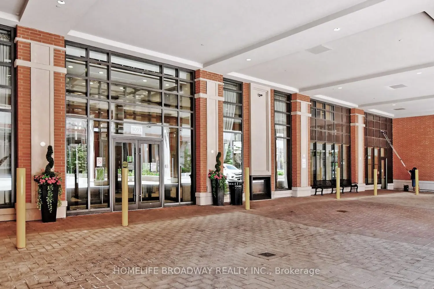 Additional image 3 of 3091 Dufferin Street 1011