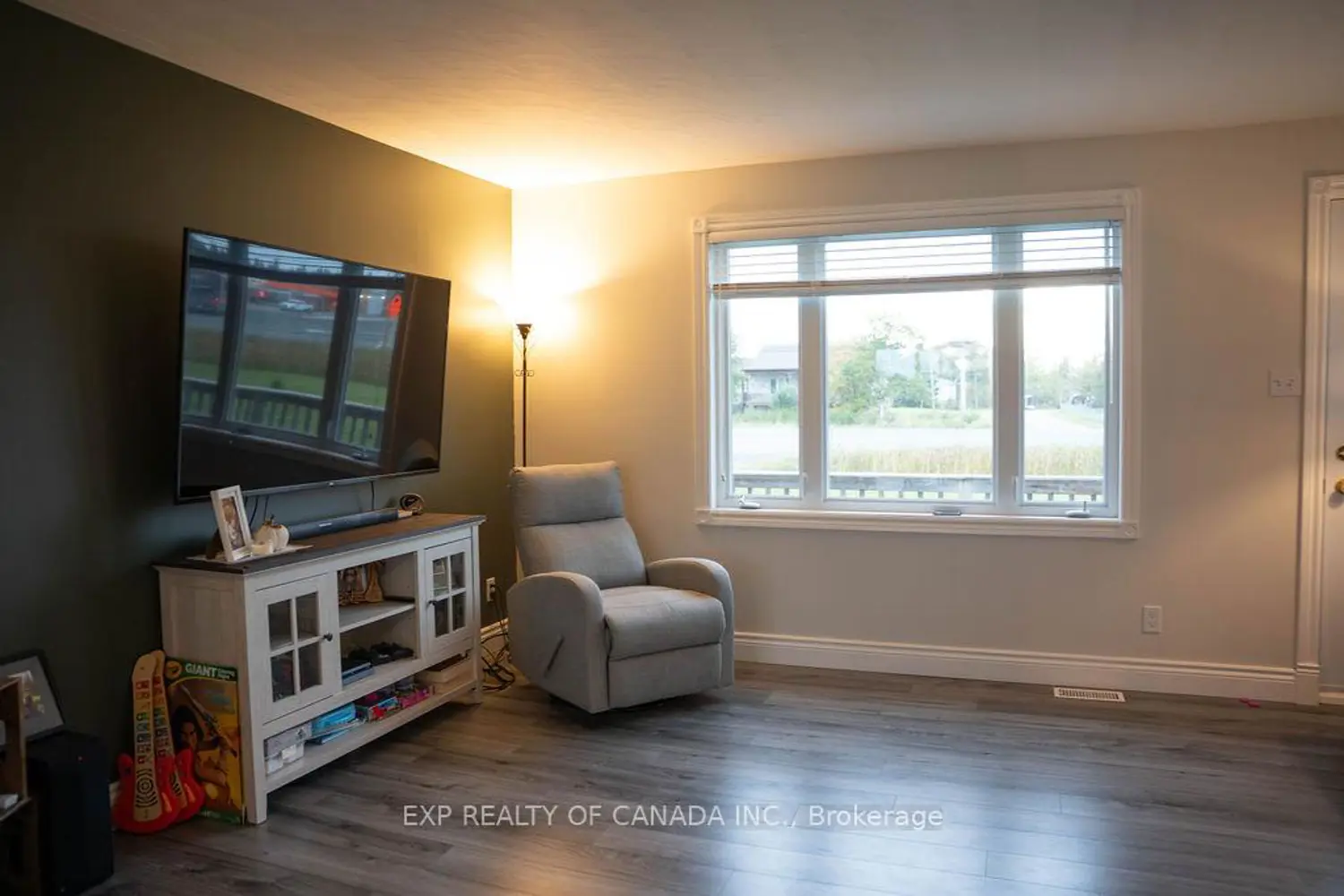 Additional image 7 of 132 Highway No. 11 South Highway