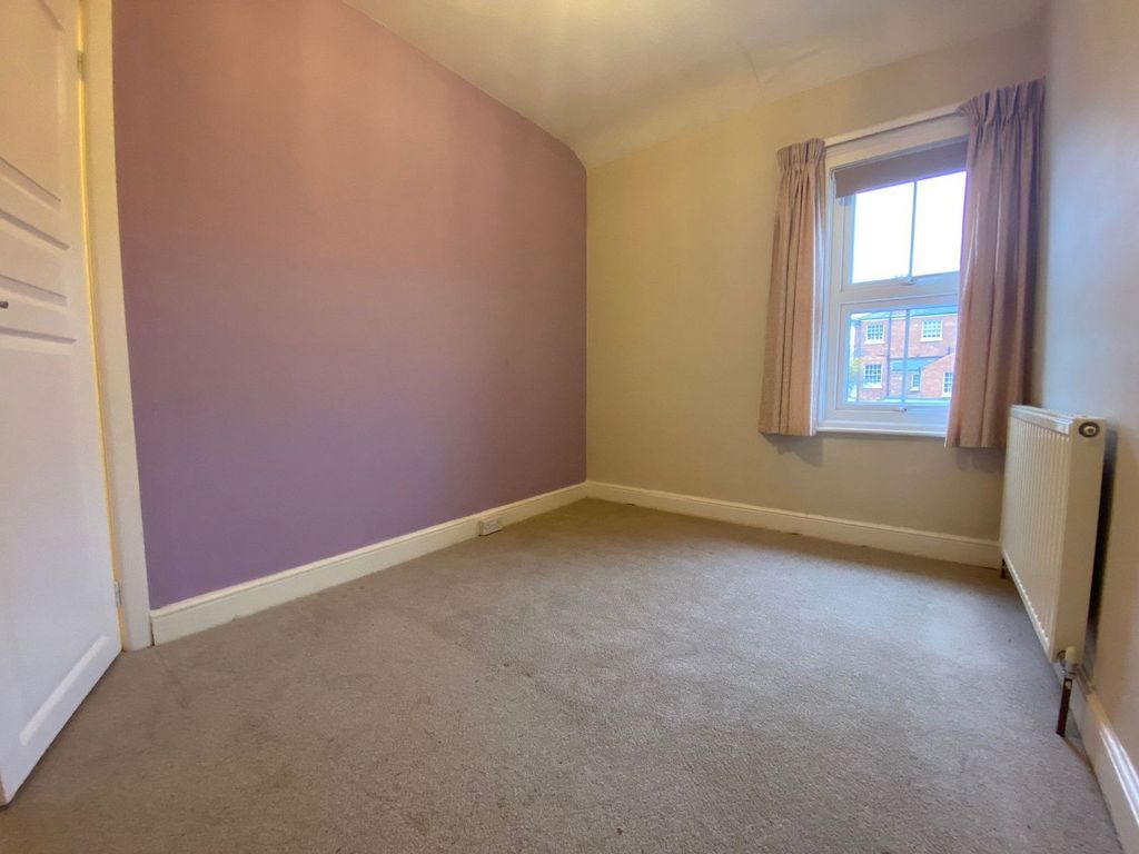 Additional image 12 of 3 bed semi-detached house to rentMerton Road, Malvern, Worcestershire WR14