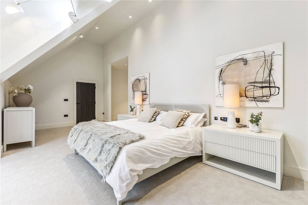 Additional image 13 of 4 bed detached house to rentLowood Place, Wilmslow, Cheshire SK9
