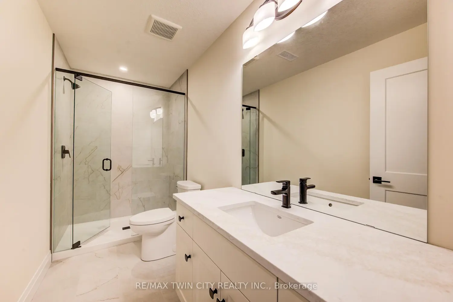 Additional image 14 of 27 Tupelo Crescent