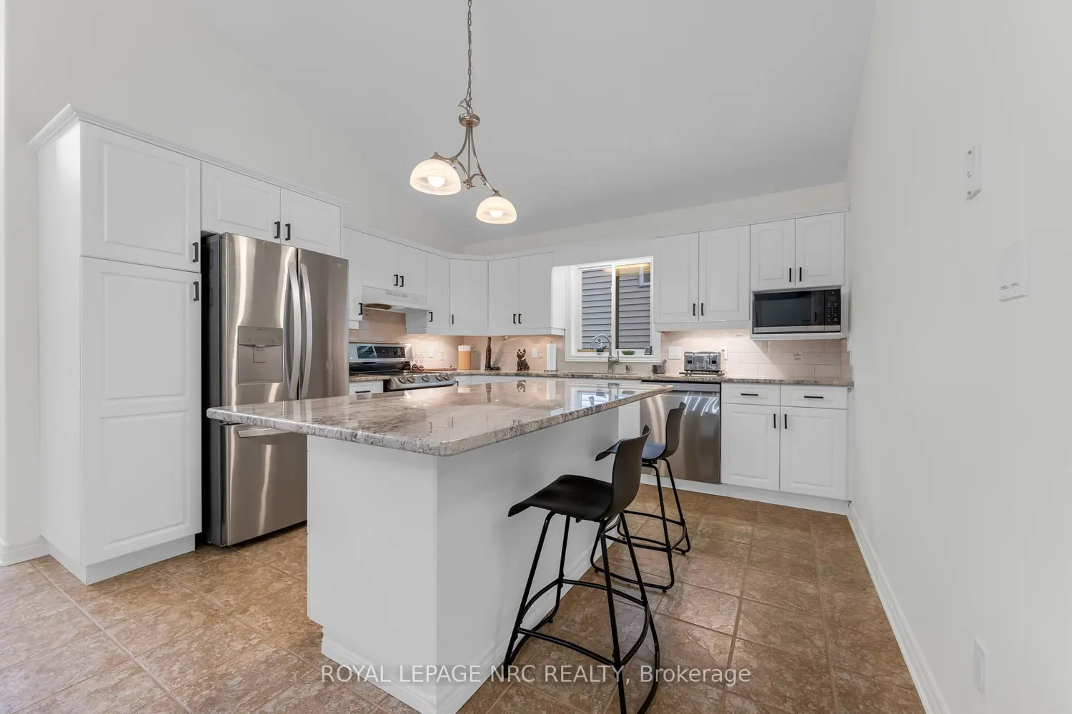 Additional image 3 of 10 Montrose Street