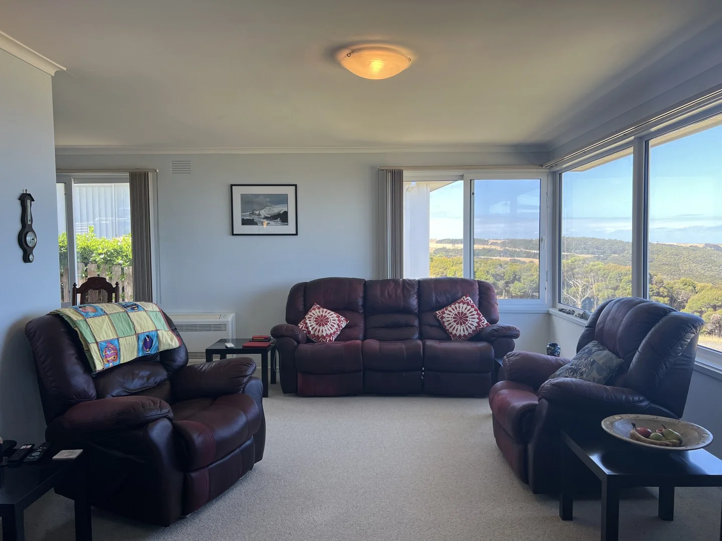 17 Boronia Drive, Grassy TAS 7256