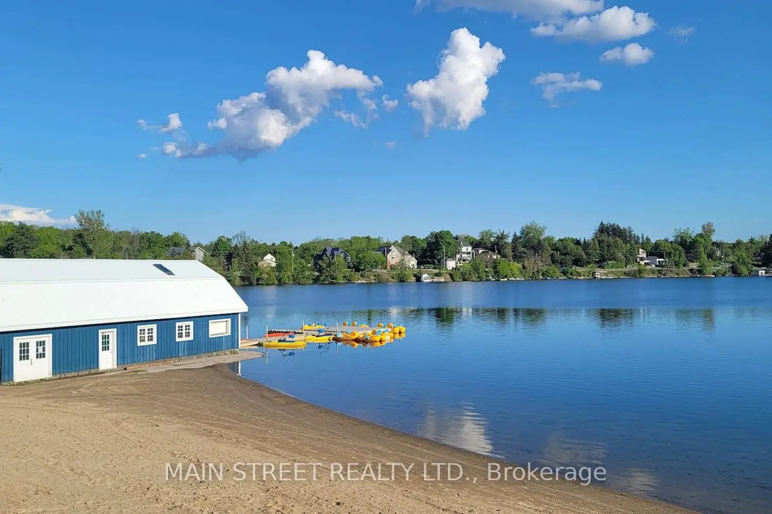 Additional image 12 of 15 Hawaiian Circle