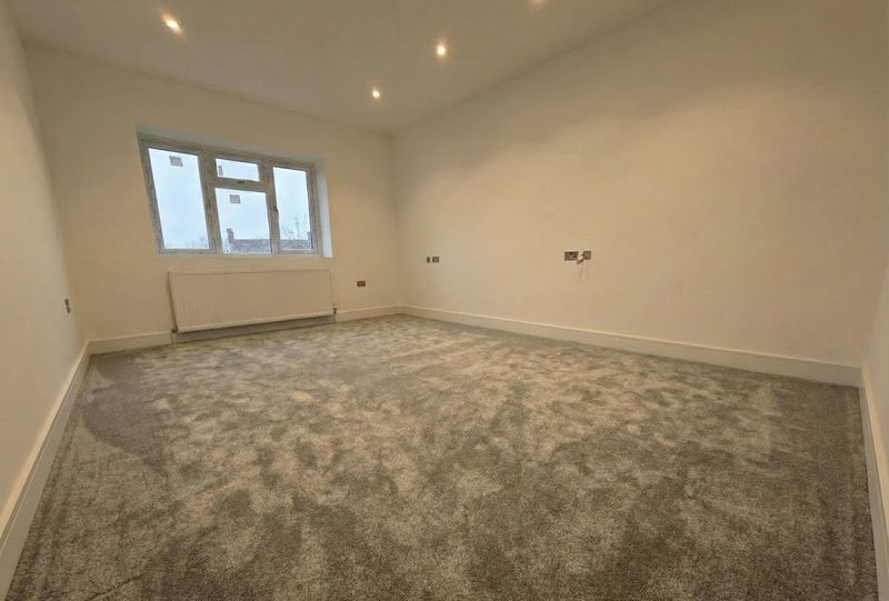 Additional image 8 of 6 bed detached house to rentHollies Drive, Wednesbury WS10