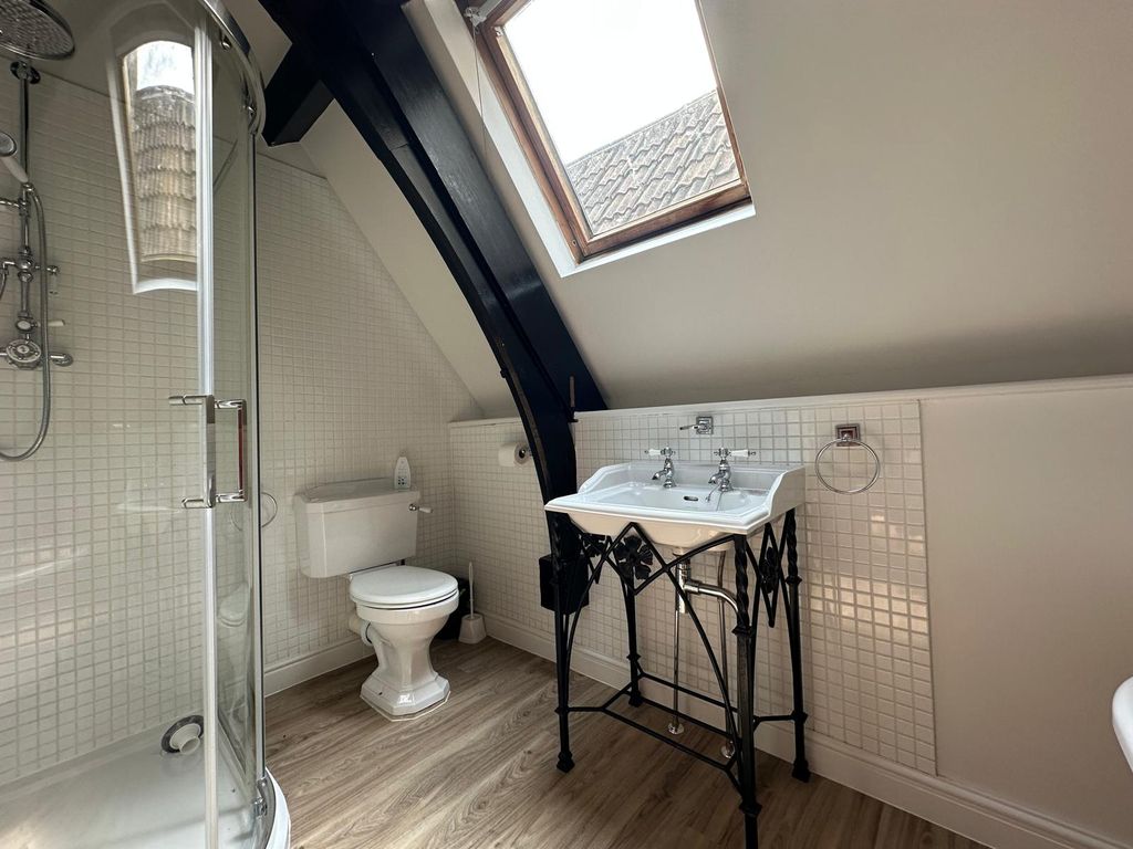 Additional image 14 of 3 bed property to rentThe Street, Grittleton, Chippenham SN14