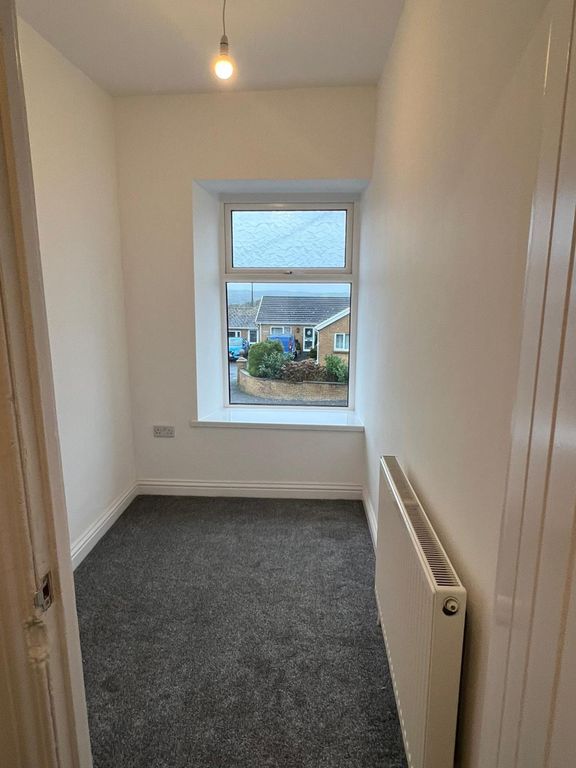 Additional image 10 of 3 bed end terrace house to rentLlwyn Teg, Carway, Kidwelly SA17