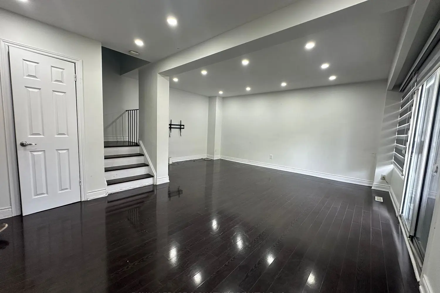 Additional image 6 of 16 Litchfield Court 115