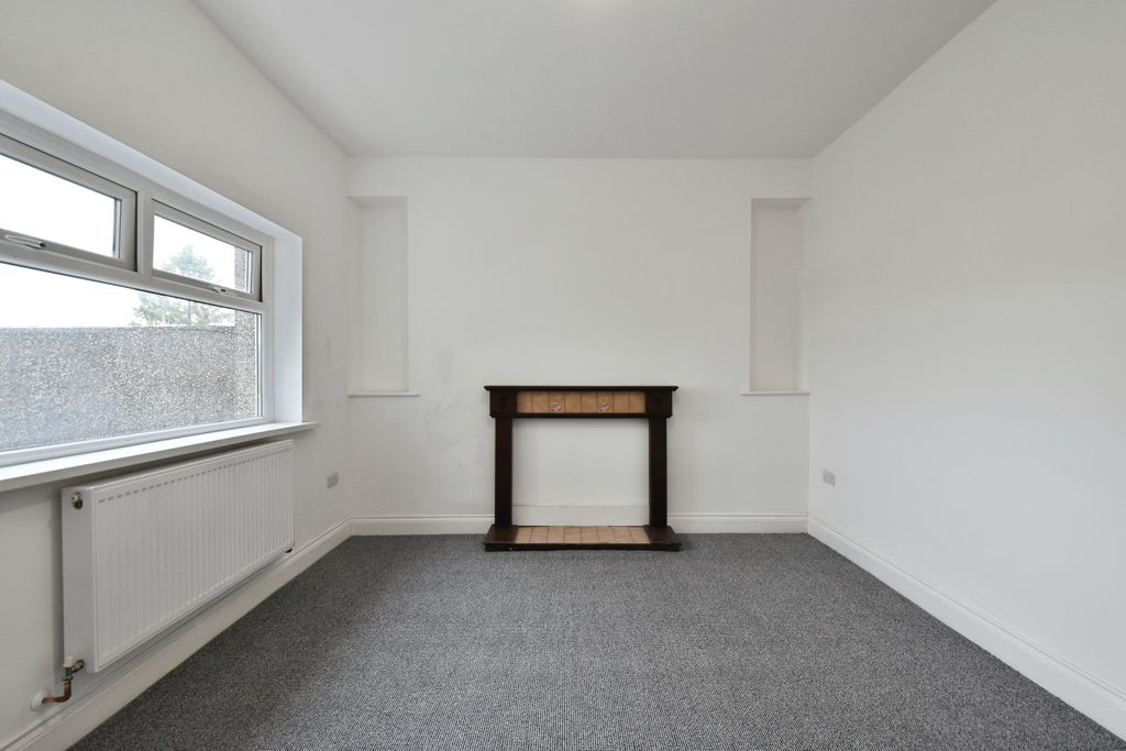 Additional image 8 of 3 bed property to rentGron Road, Ammanford SA18