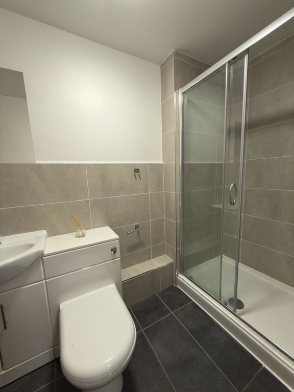 Additional image 5 of 2 bed flat to rentGrosvenor Street, Chester CH1