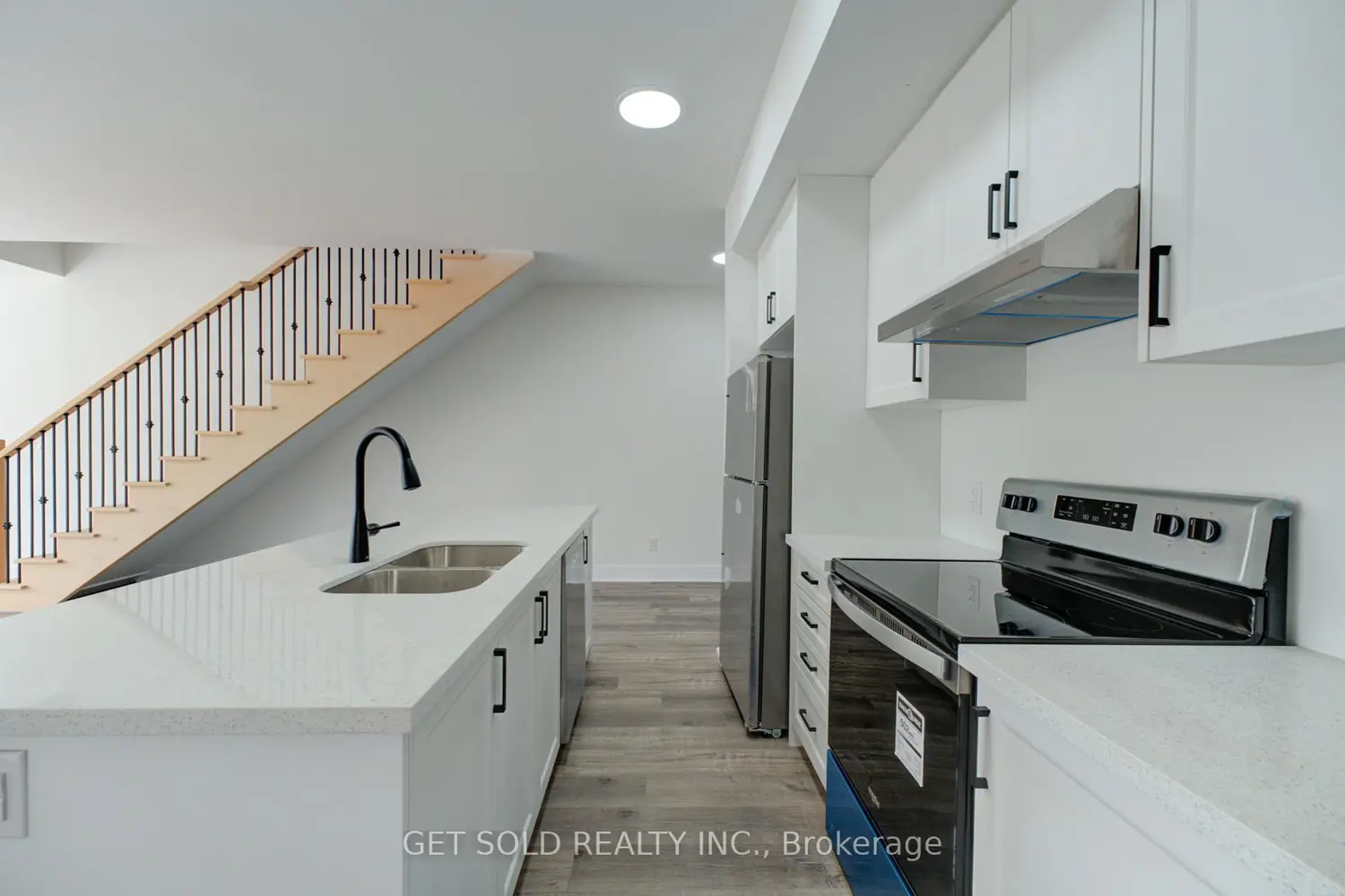 Additional image 8 of 6701 Thorold Stone Road 12