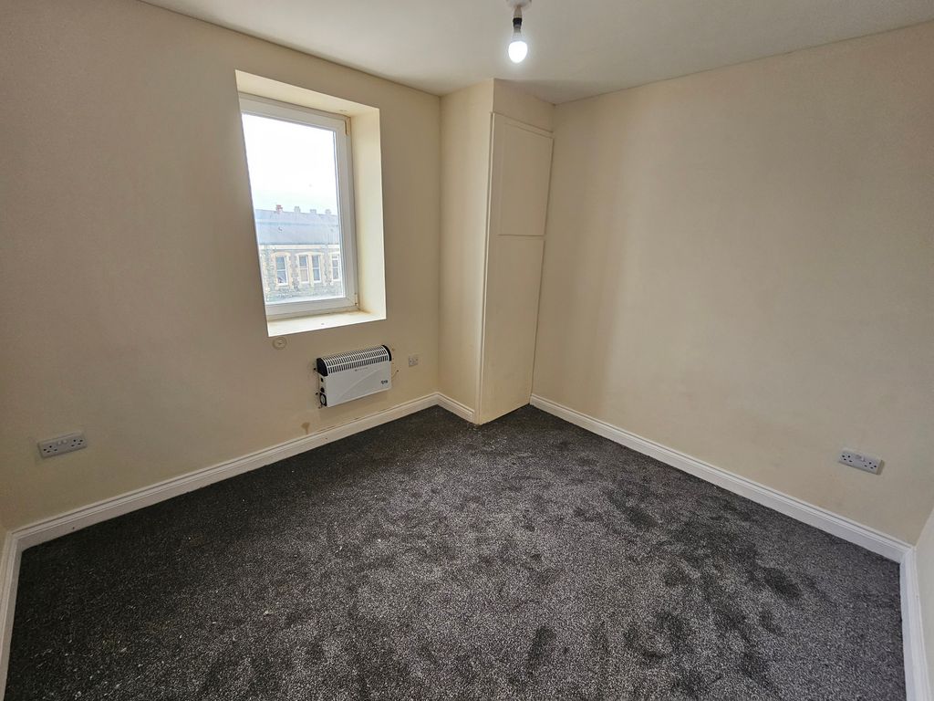 Additional image 5 of 1 bed flat to rentGreat Western Crescent, Llanelli SA15