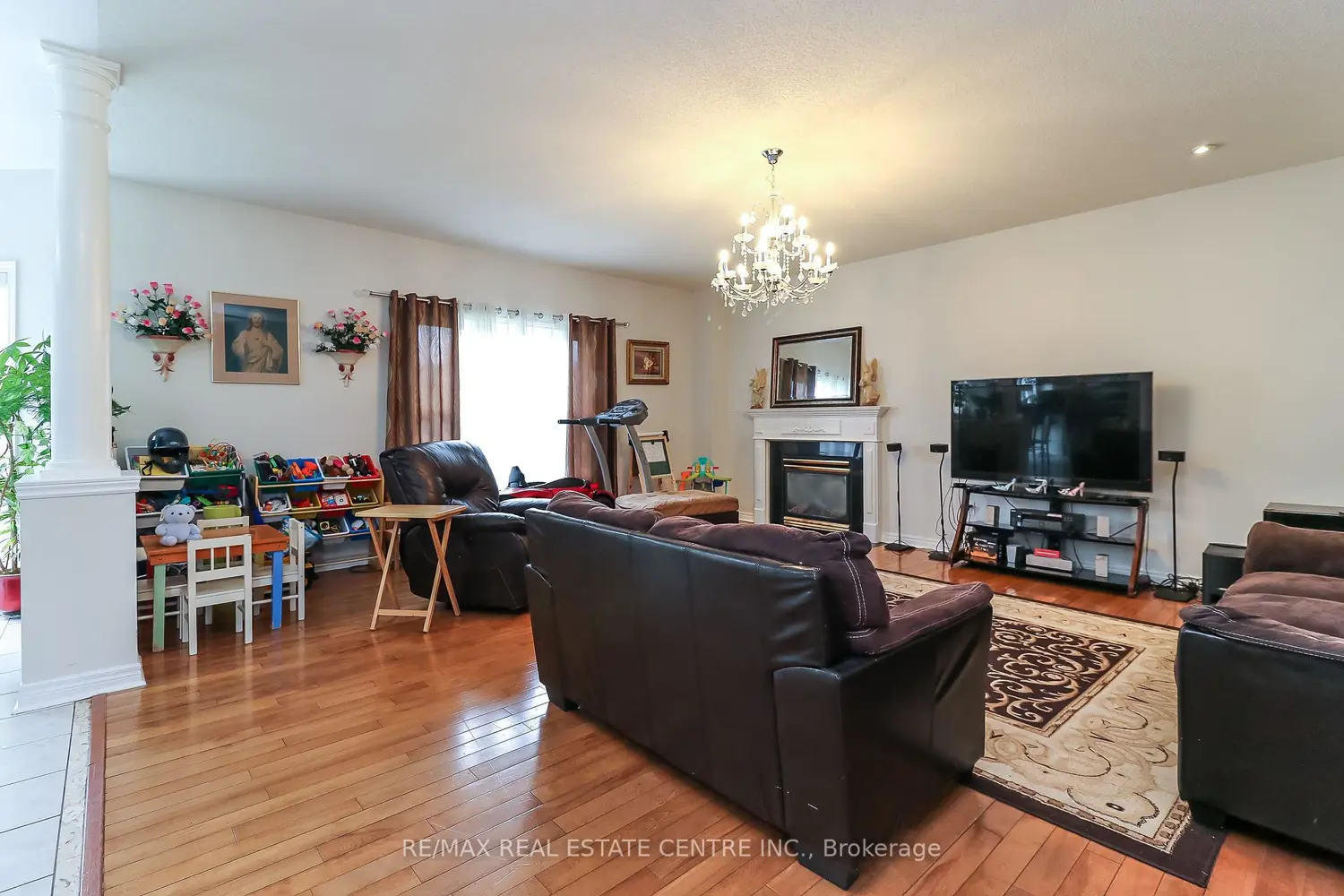 Additional image 10 of 1 Sandringham Drive