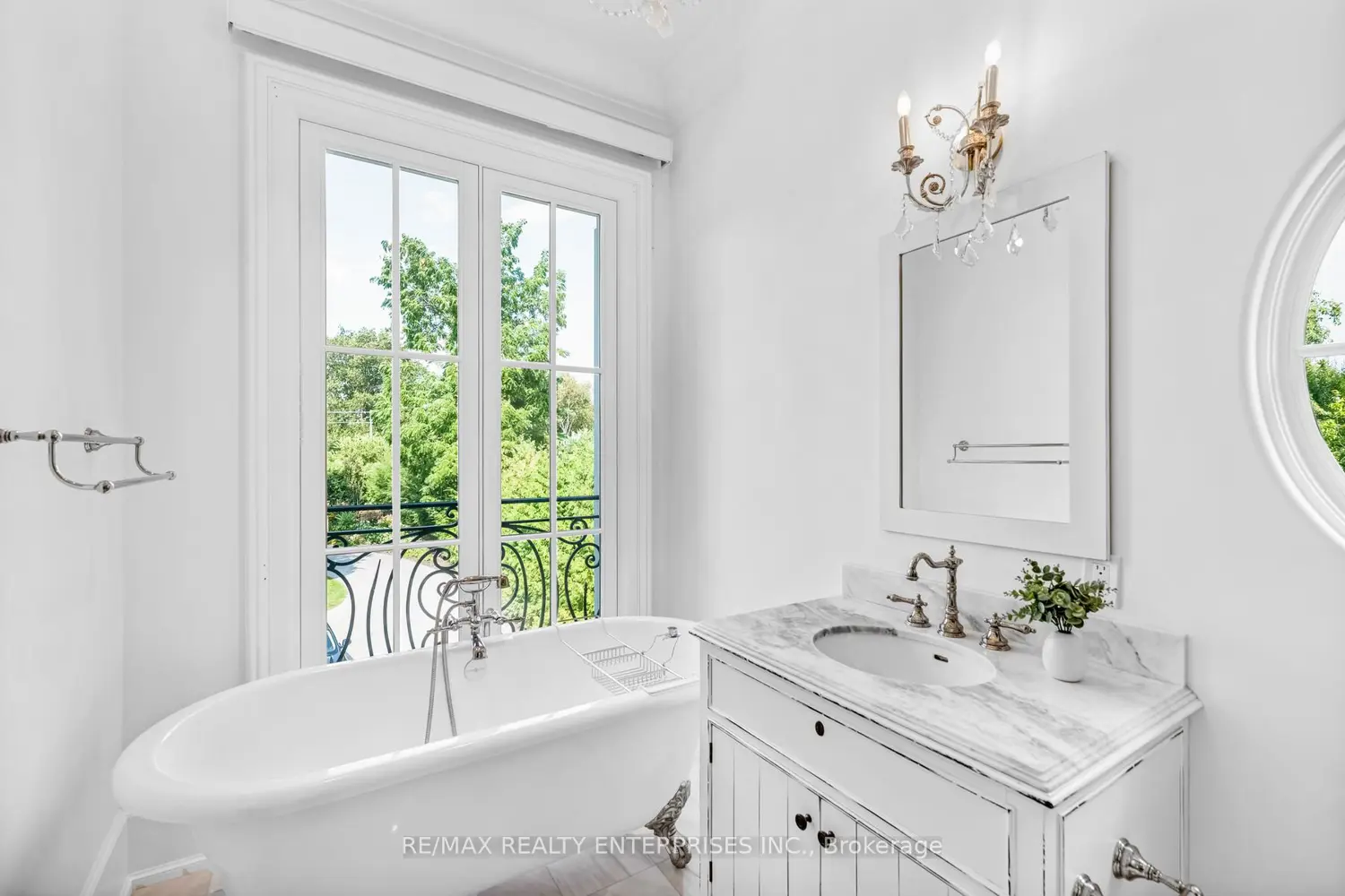 Additional image 13 of 1470 Mississauga Road