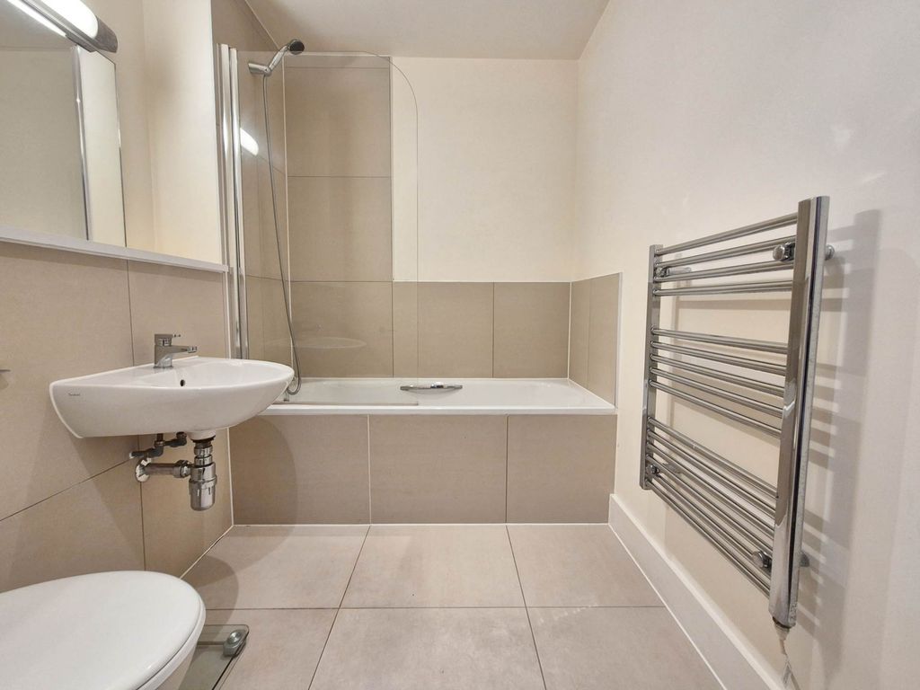 Additional image 19 of 2 bed flat to rentCollege Street, Ipswich IP4