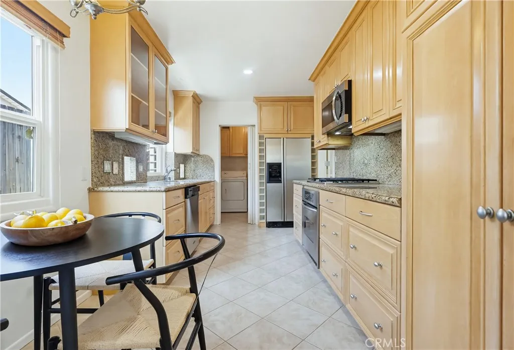 Additional image 19 of 13036 Magnolia, Sherman Oaks, CA 91423