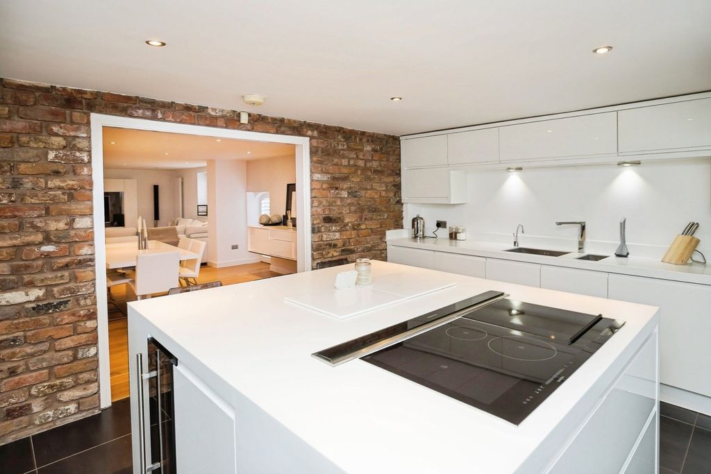 Additional image 9 of 4 bed semi-detached house to rentSealand Road, Sealand, Deeside, Flintshire CH5