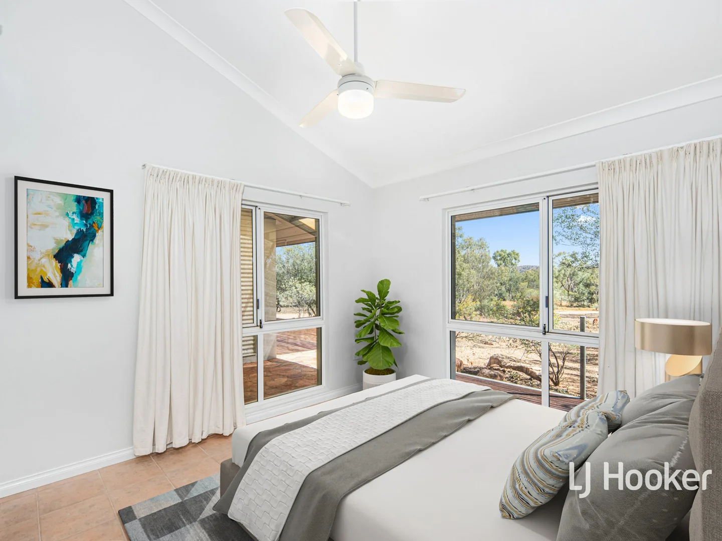 Additional image 11 of 989 Ilparpa Road, White Gums NT 0870