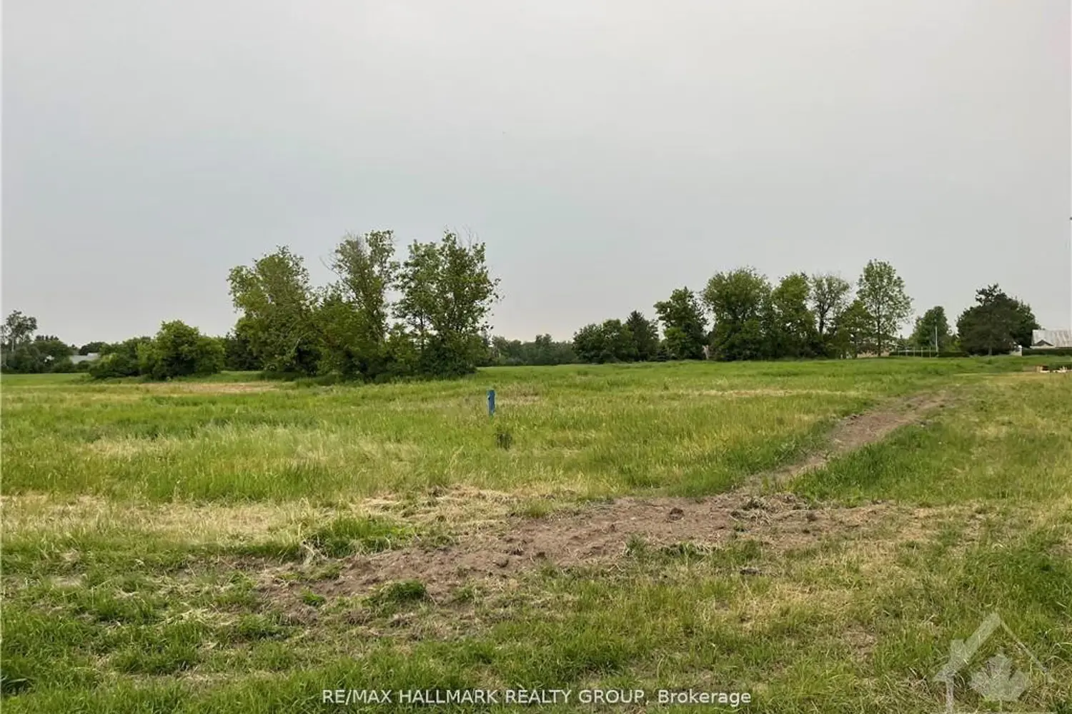 Additional image 4 of 3748 Champlain Street 1