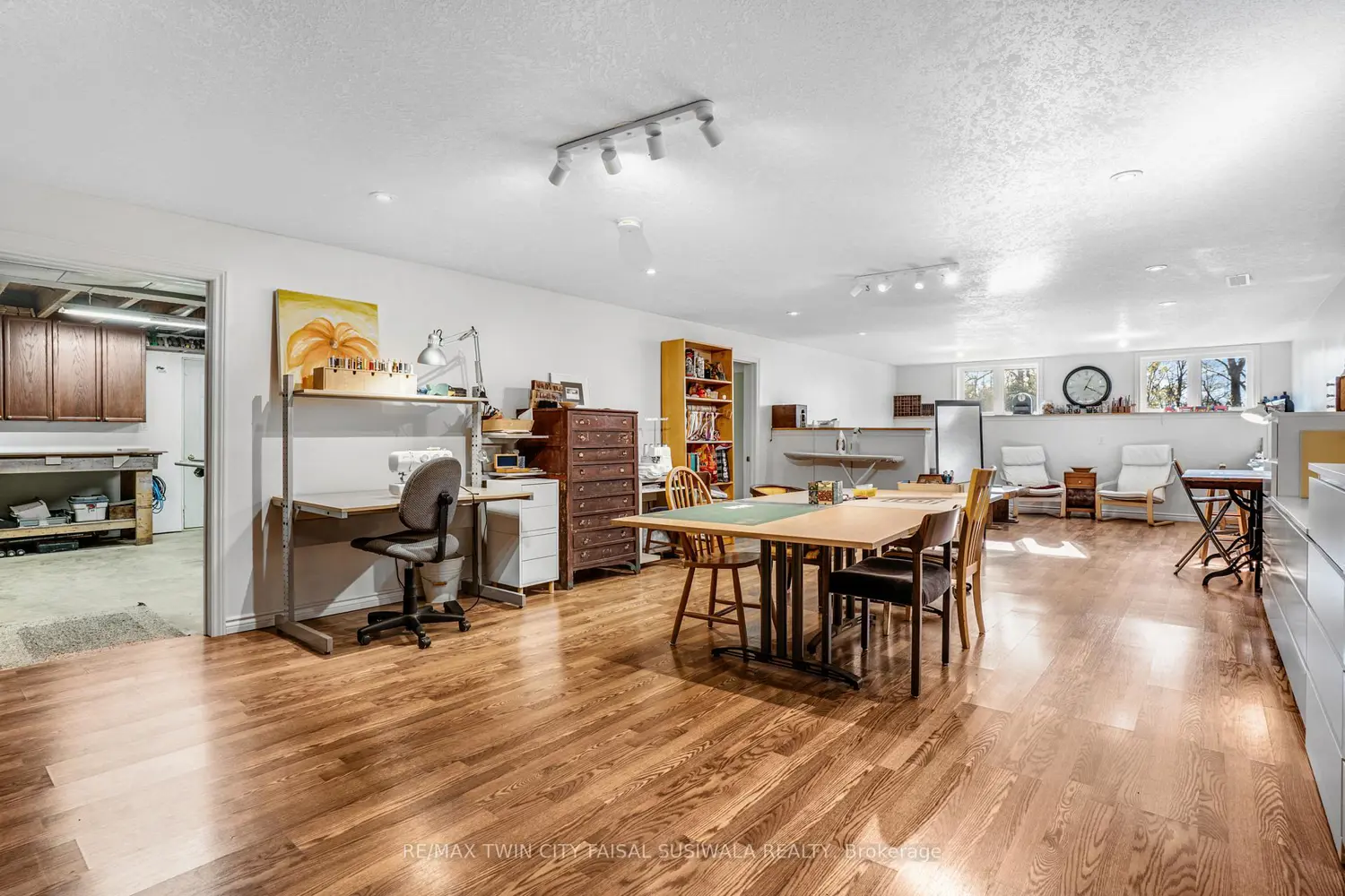 Additional image 19 of 103 Powerline Road