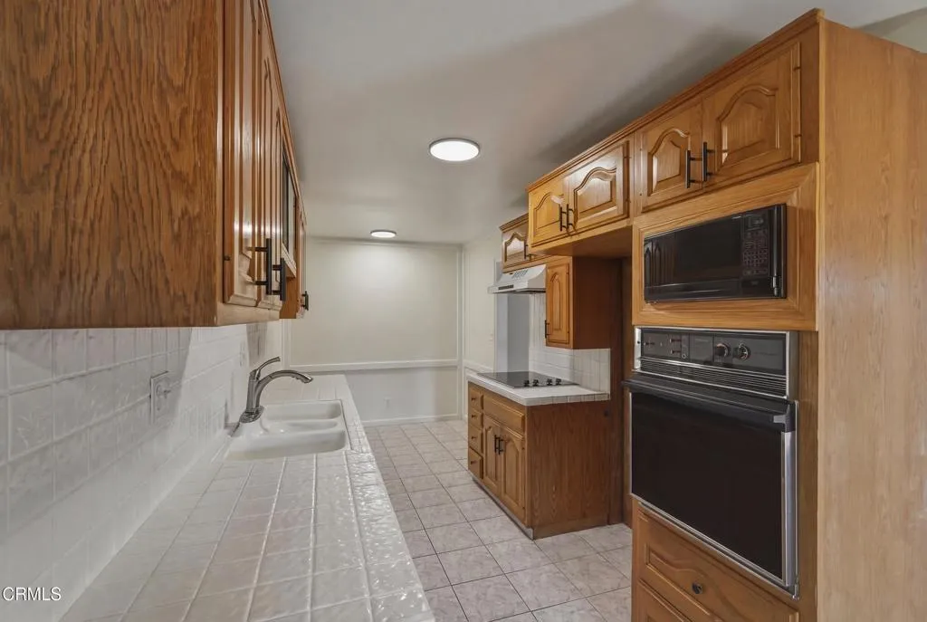 Additional image 13 of 320 E Stocker Street Unit 205, Glendale, CA 91207