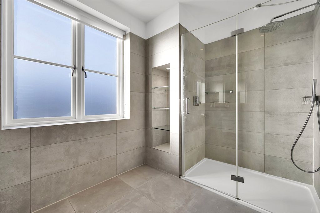 Additional image 14 of 5 bed detached house to rentOval Place, Nether Alderley, Cheshire SK10