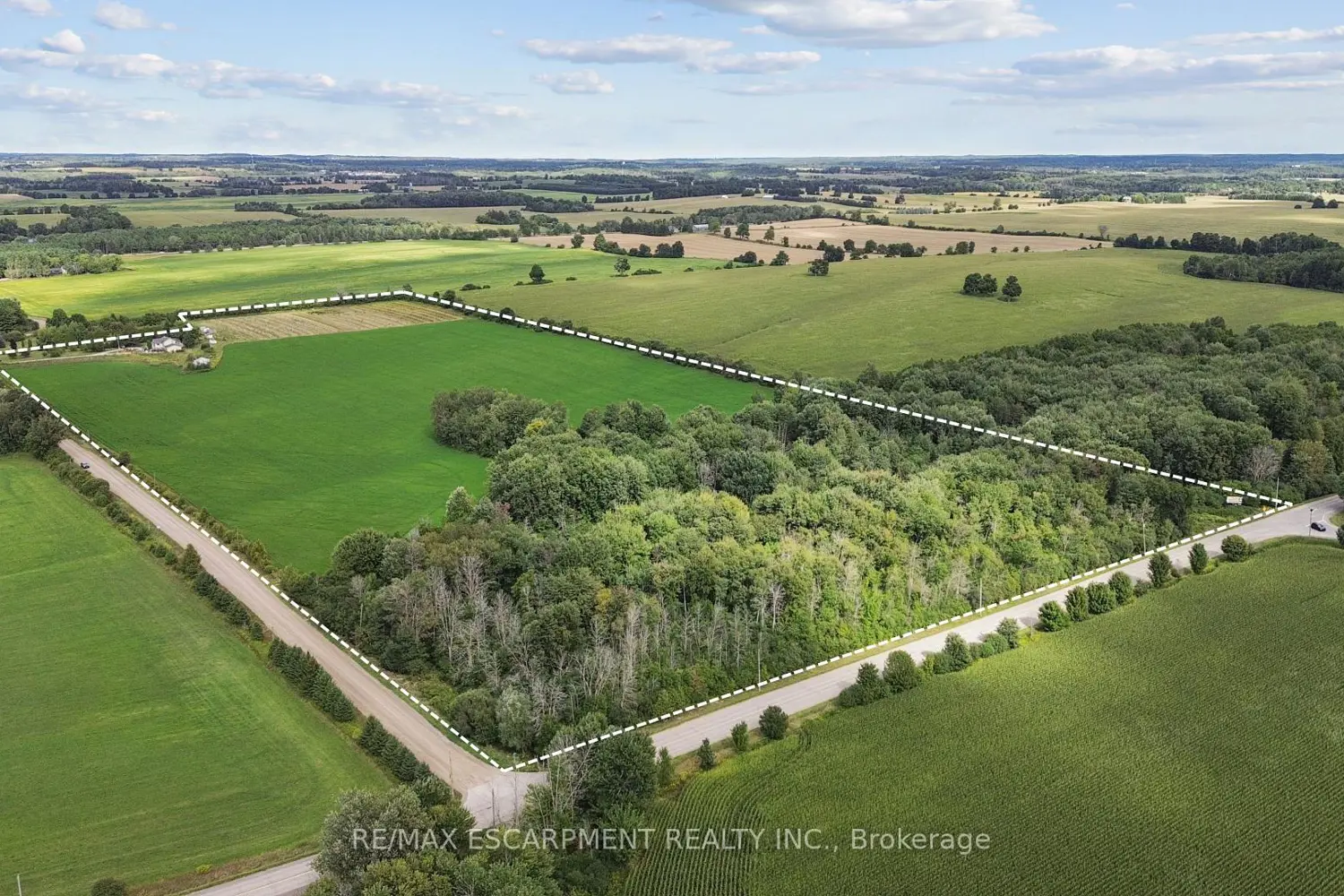 8033 Sideroad 10 photo 3