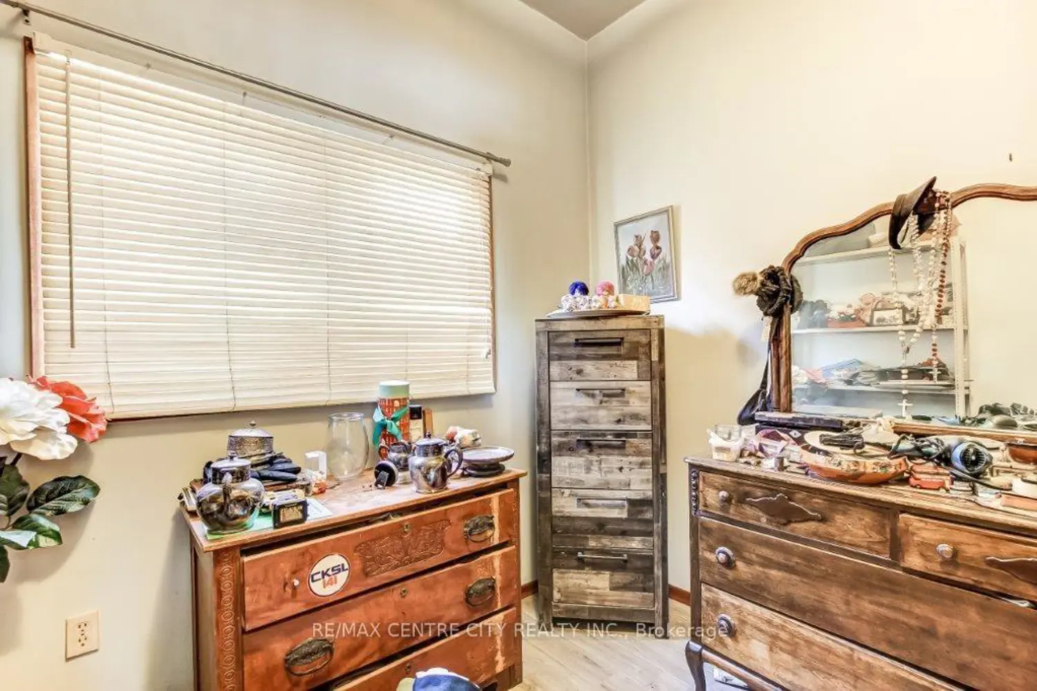 Additional image 16 of 48 Adelaide Street