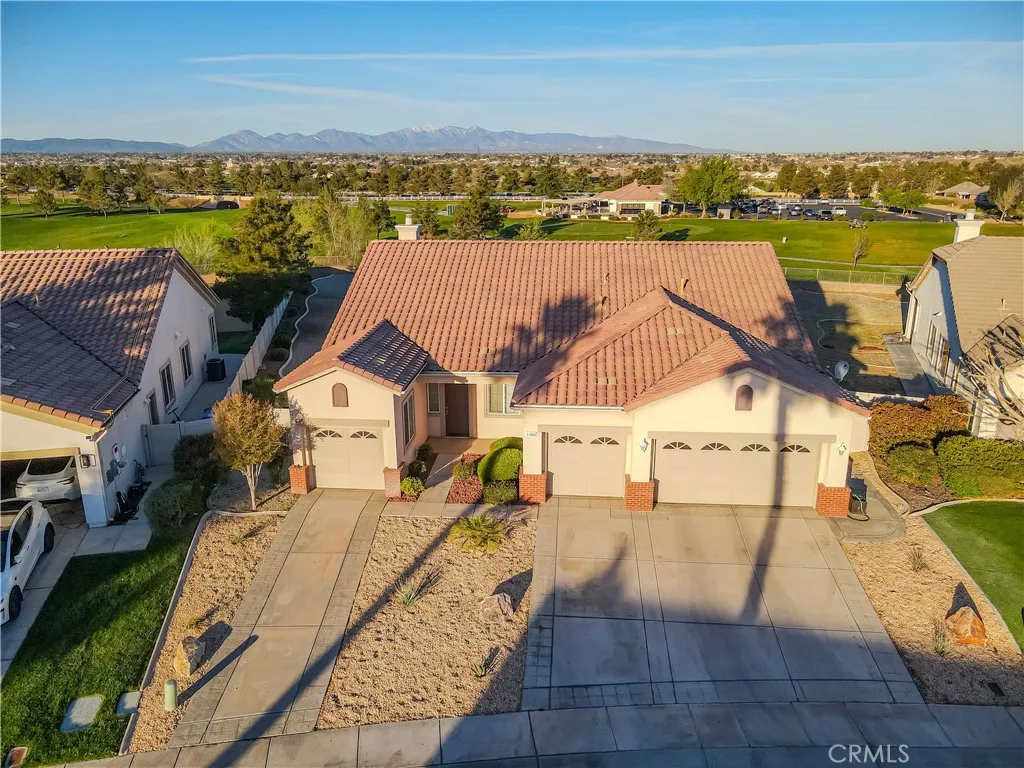 Additional image 4 of 11002 Dandelion Lane, Apple Valley, CA 92308