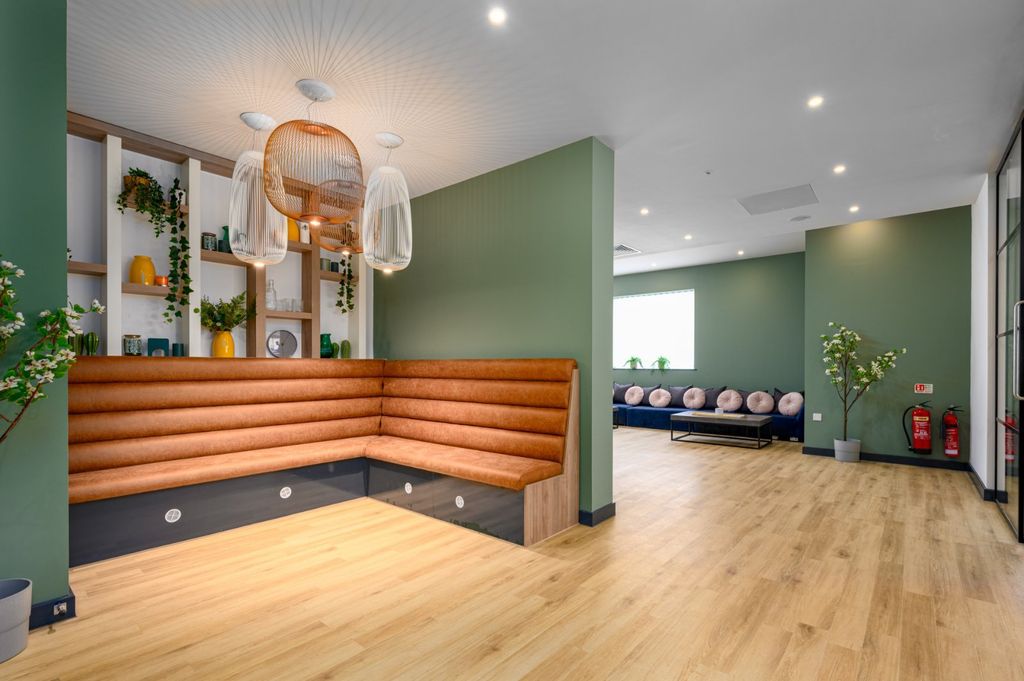 Additional image 22 of 2 bed flat to rentBernard Street, Ocean Village SO14