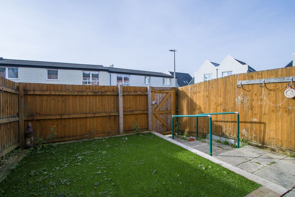 Additional image 9 of 2 bed terraced house to rentSt. Josephs Mews, Penarth CF64