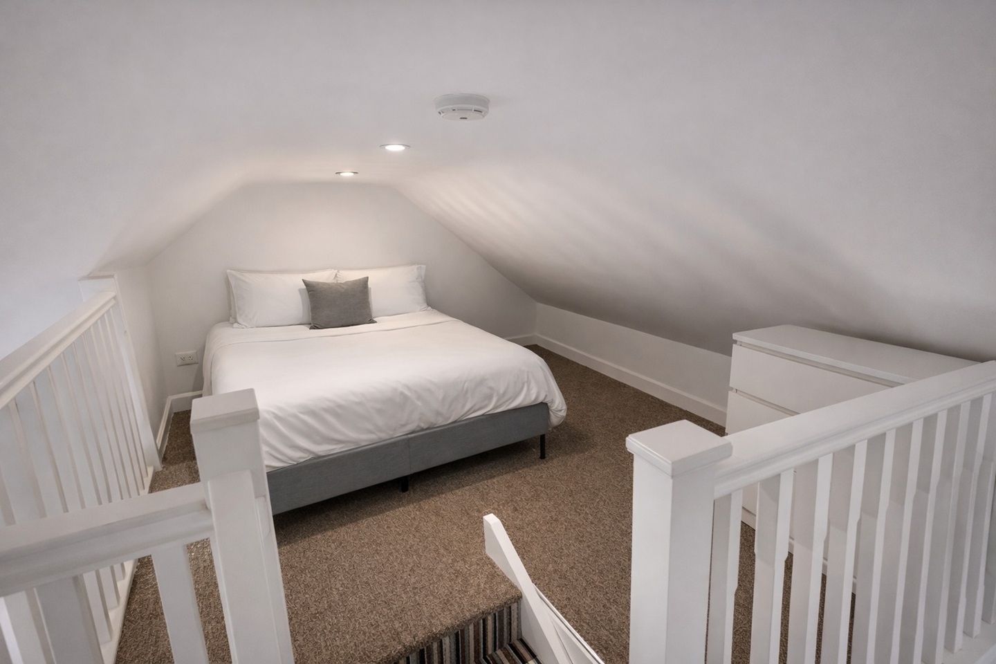 Additional image 4 of Studio Flat, Clifton Road, BS8, N1 7GU