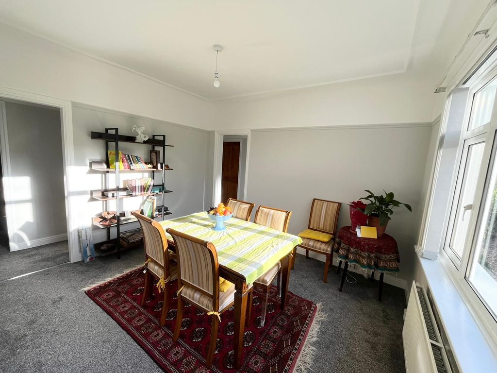 Additional image 3 of 3 bed detached bungalow to rentHowards Road, Wirral CH61