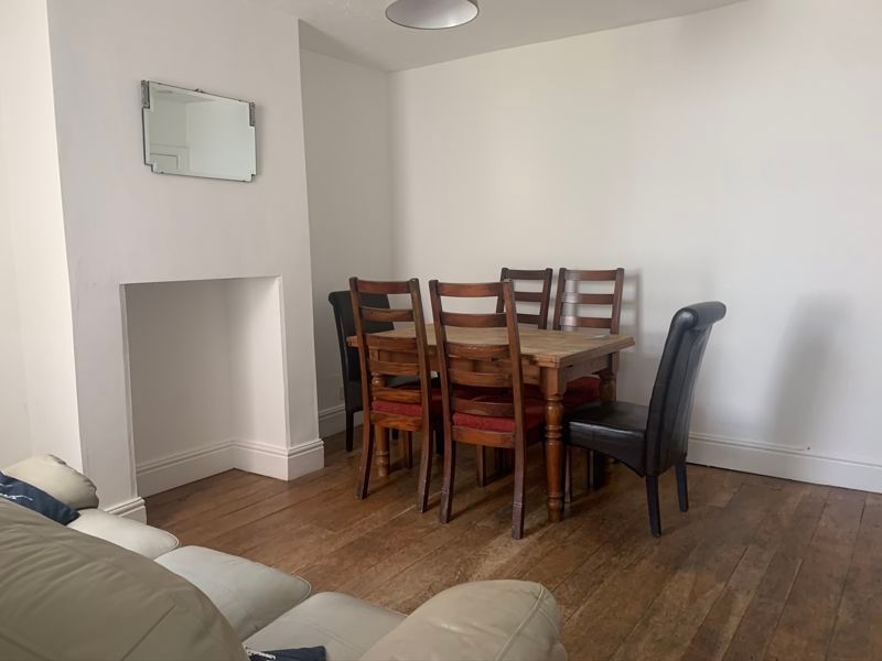 5 bed property to rentTriangle West, Bath BA2 photo 2