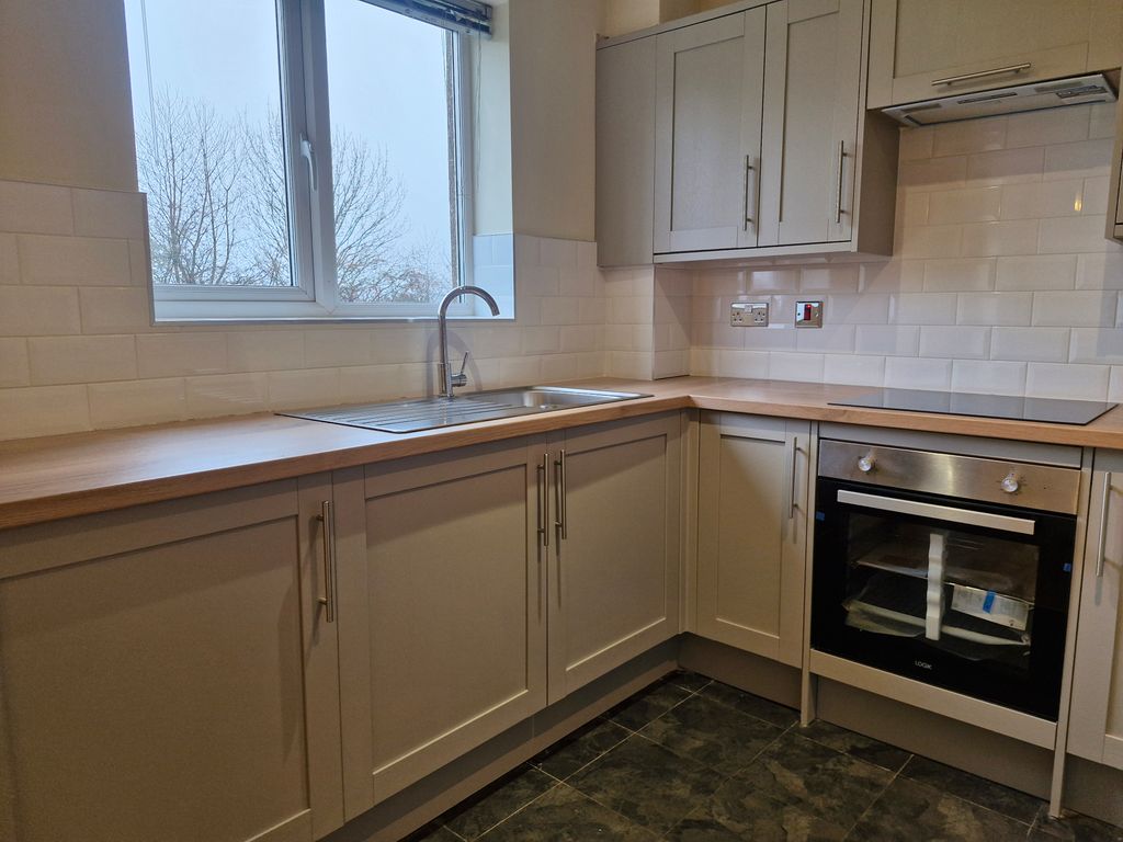 Additional image 5 of 2 bed flat to rentHobby Way, Cannock WS11
