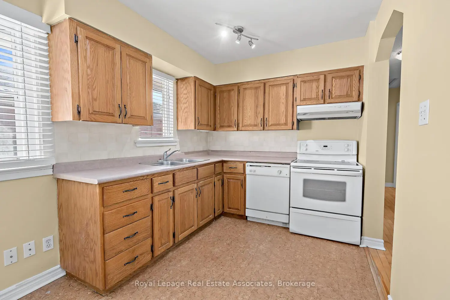 Additional image 8 of 7 Rexway Drive