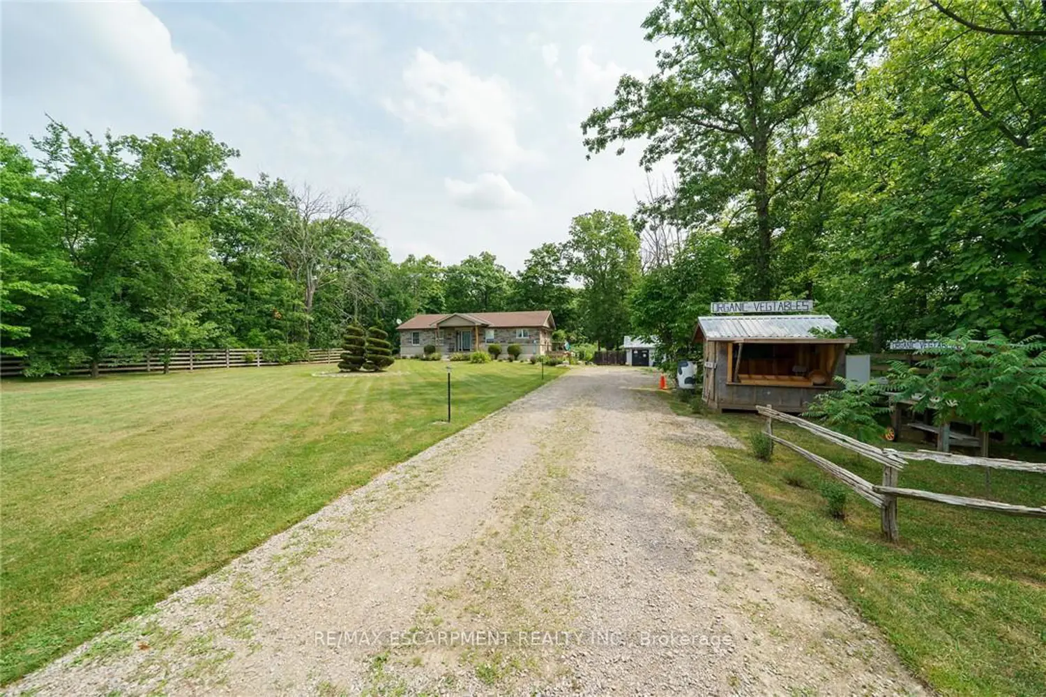 Additional image 18 of 920 Highway 56