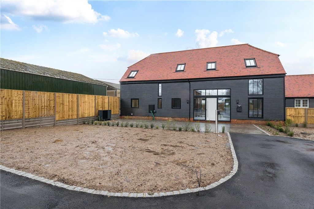Additional image 2 of 3 bed detached house to rentEnborne Street, Enborne, Newbury, Berkshire RG20
