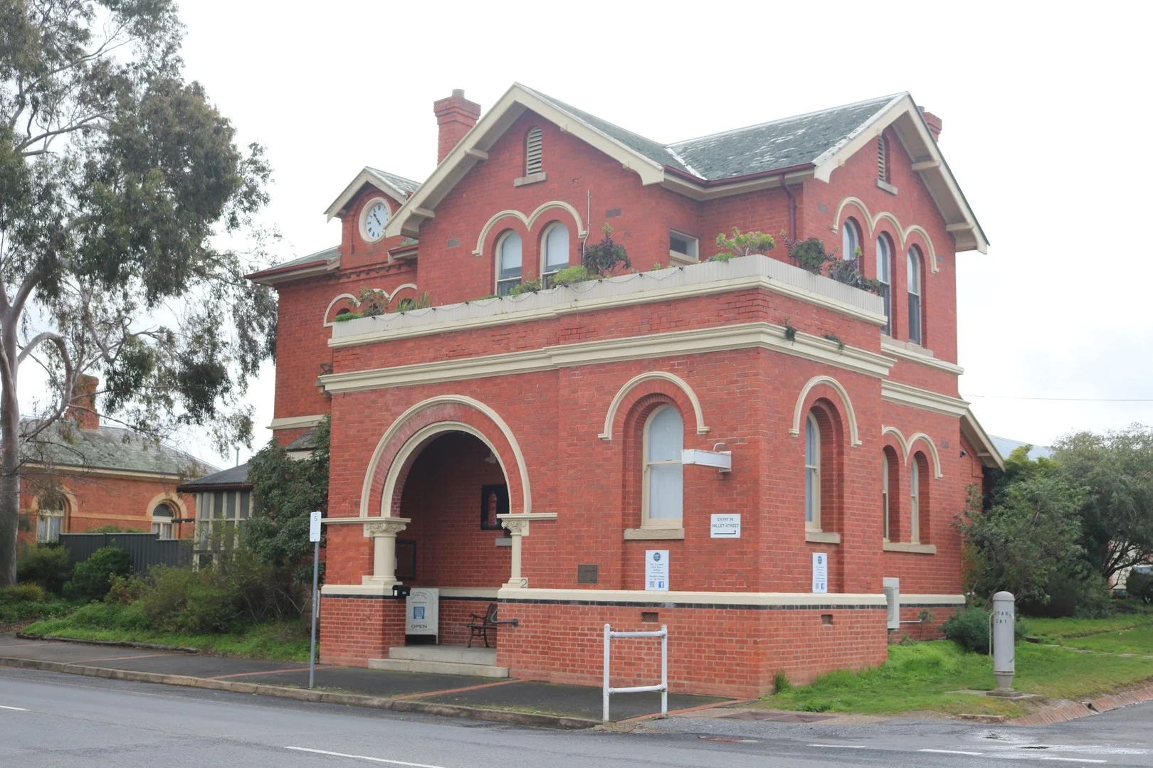 Additional image 42 of 2 Napier Street, St Arnaud VIC 3478