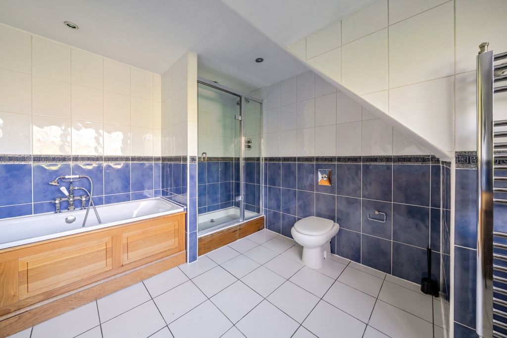 Additional image 11 of 4 bed detached house to rentWestwood Road, Windlesham GU20