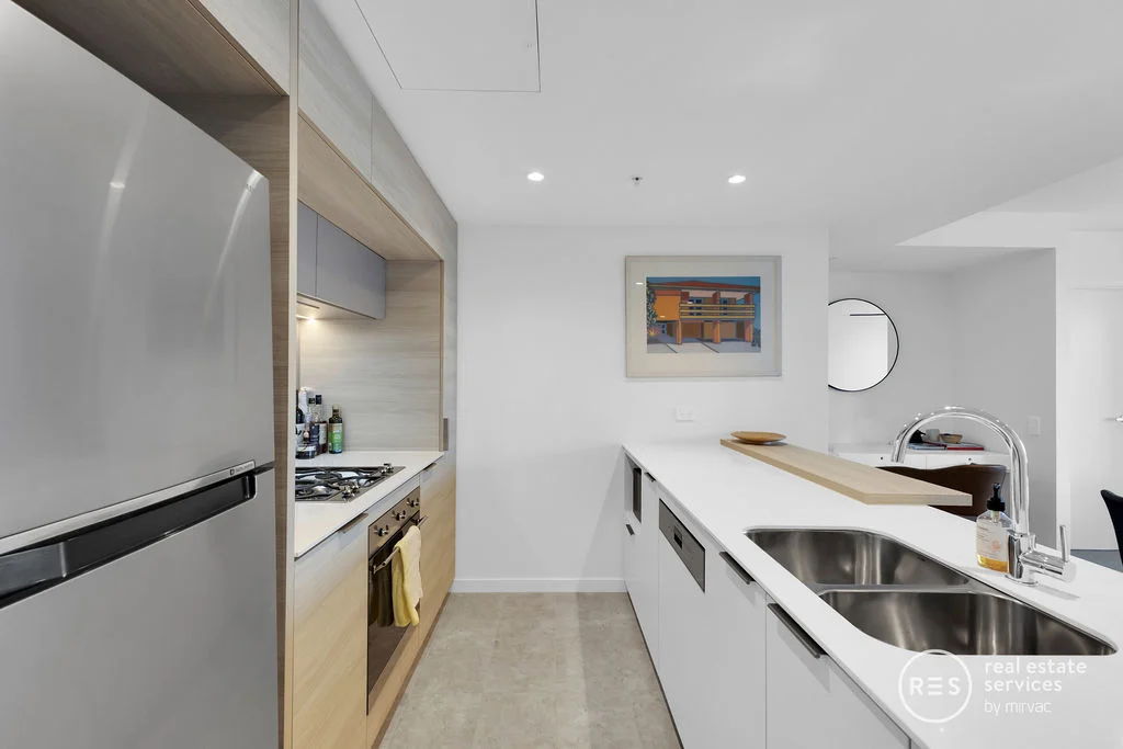 Additional image 7 of 2303/103 South Wharf Drive, Docklands VIC 3008