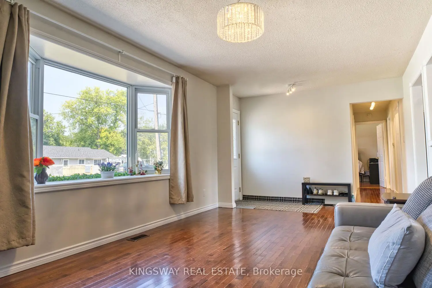 365 Adeline Drive photo 3