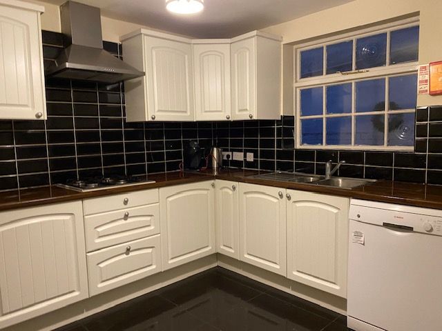 Additional image 8 of 6 bed town house to rentClarendon Street, Leamington Spa CV32