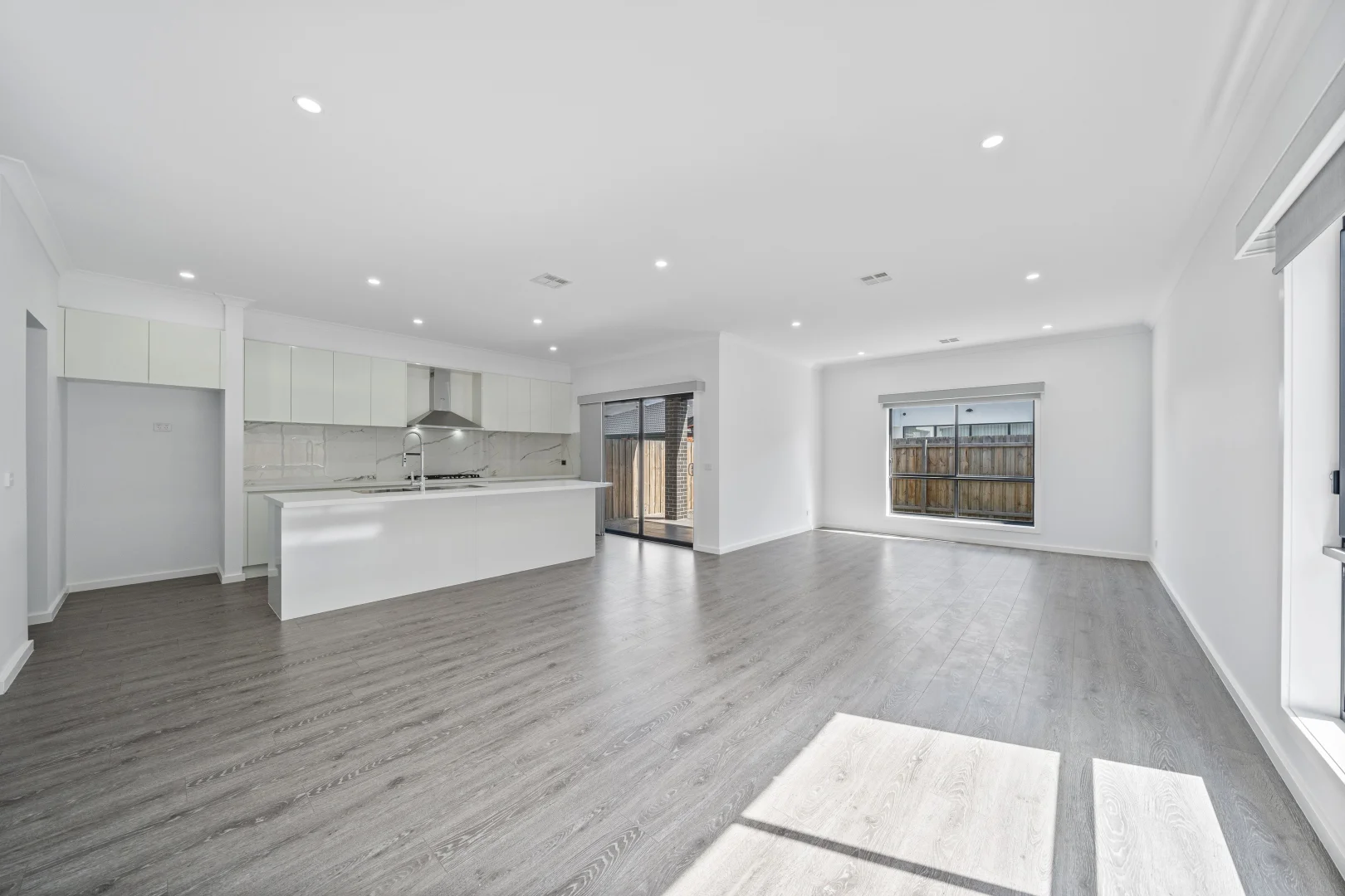 Additional image 2 of 10 Lipizzan Crescent, Taylors Lakes VIC 3038