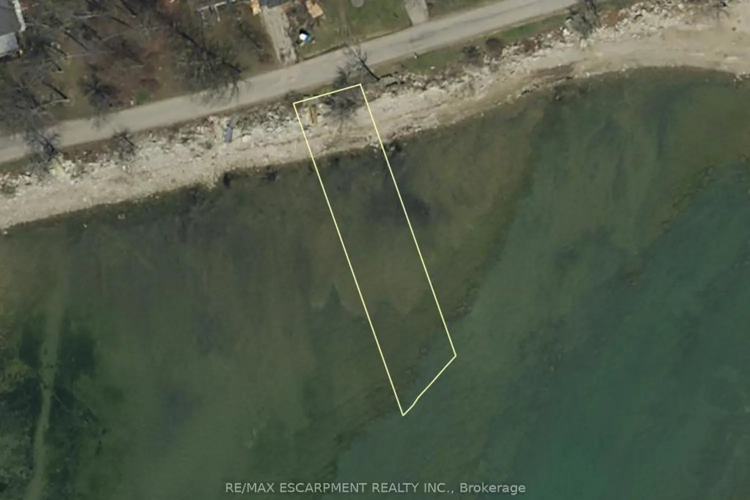 Additional image 20 of 2399 Lakeshore Road