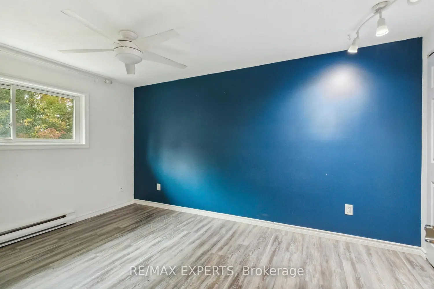 Additional image 11 of 418 Woods Lane