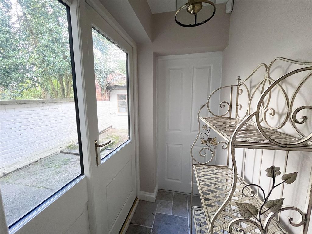 Additional image 33 of 4 bed detached house to rentChelford Road, Henbury, Macclesfield SK10