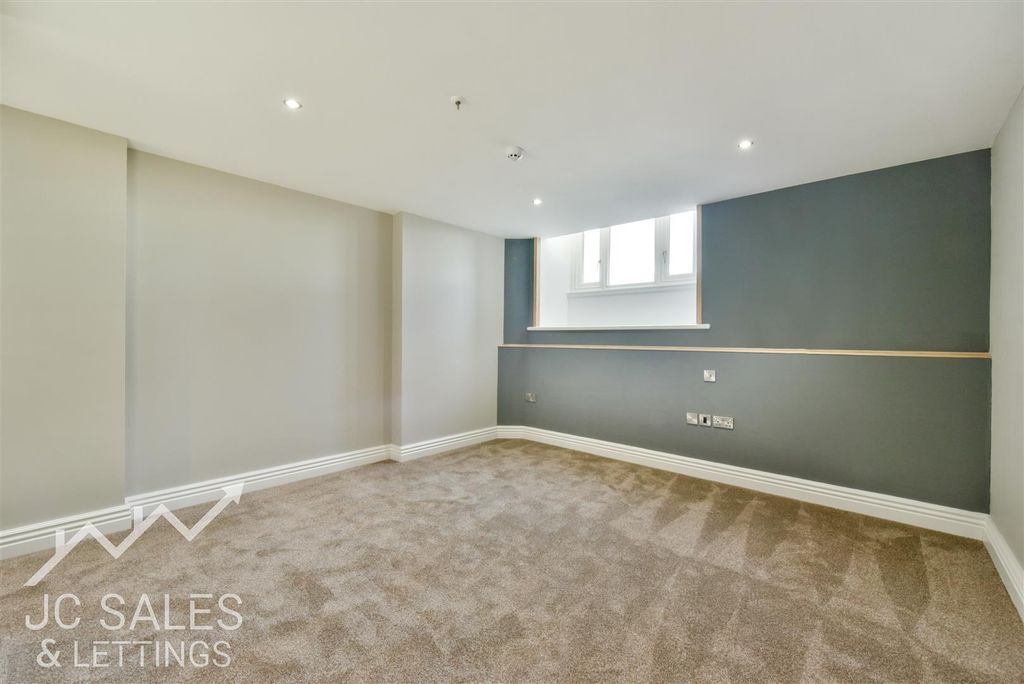 Additional image 12 of 2 bed flat to rentRiber Road, Riber, Matlock DE4