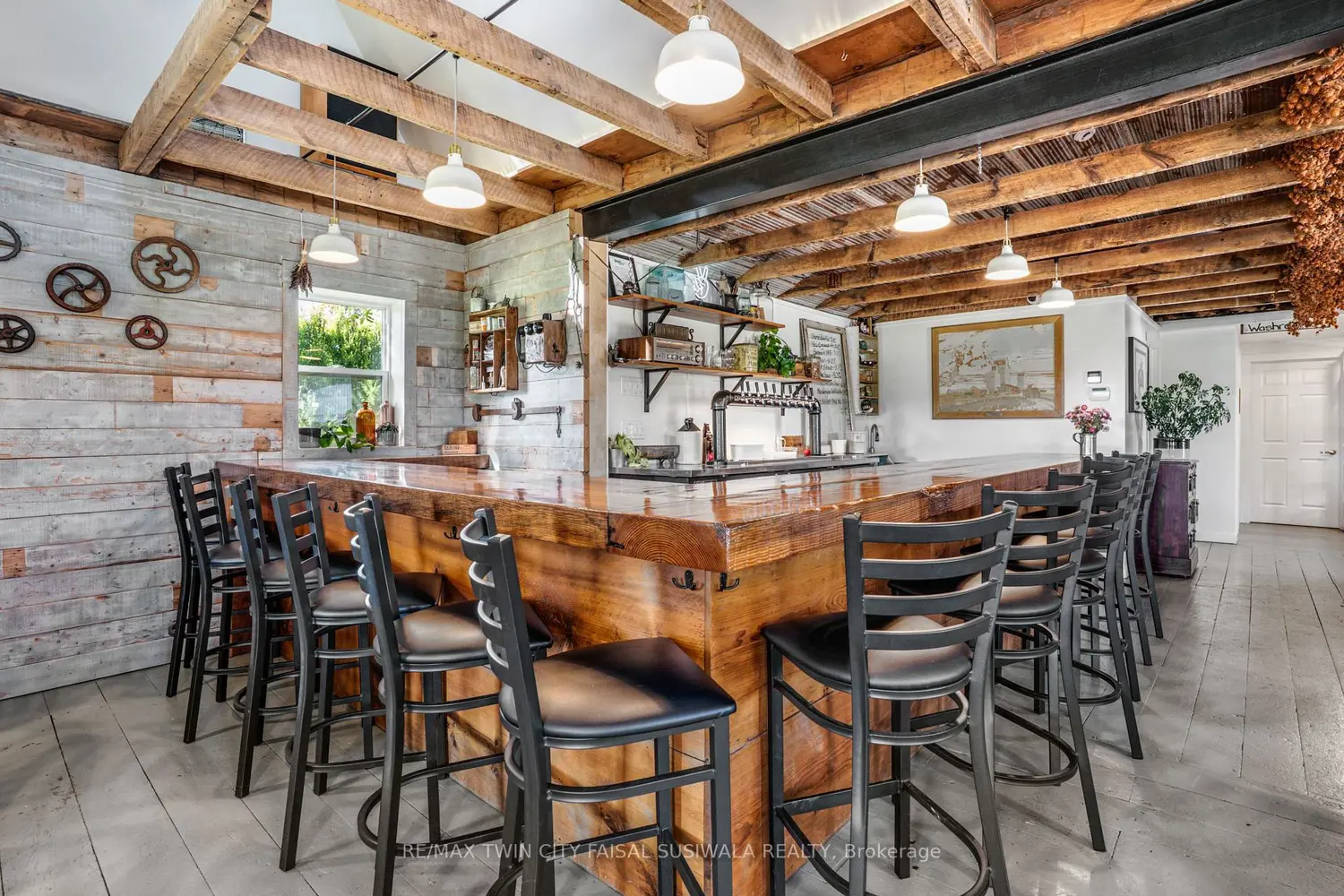 Additional image 5 of 103 Powerline Road