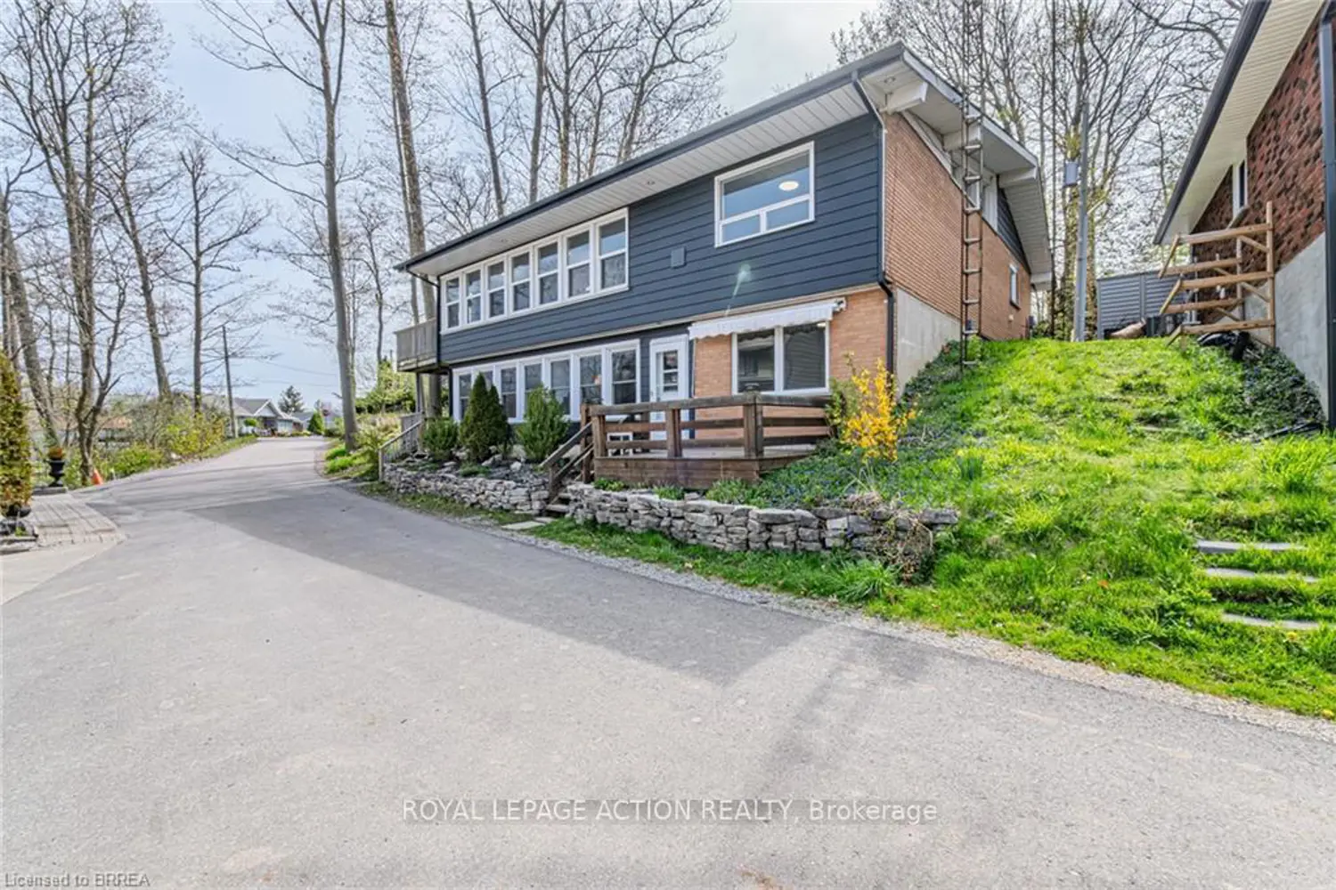 Additional image 20 of 54 Grand Street